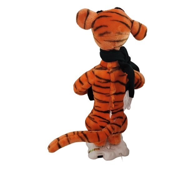 Vintage Disney Christmas Tigger 30" Telco Animated Music Motion winnie the pooh - Picture 4 of 6